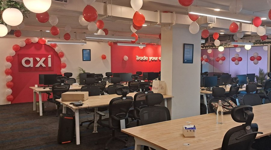 AI股面临挑战:英伟达股价再次下滑,市场信心持续下滑