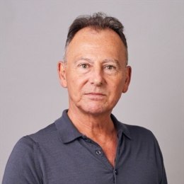 特朗普提出金卡计划以吸引顶尖留学生,力图解决人才短缺问题