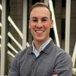 泽连斯基对与特朗普的冲突表示遗憾,呼吁纠正错误