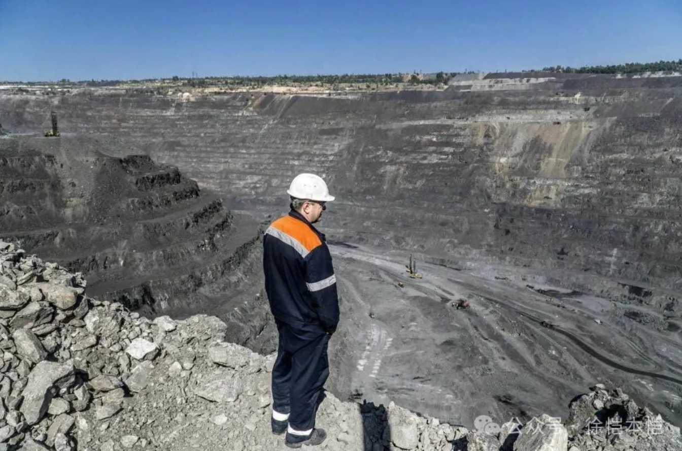 贸易摩擦与地缘局势施压,布油周一跌至72.5美元