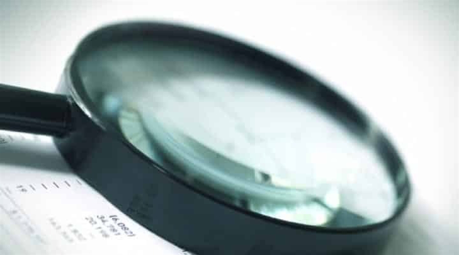 美国股市持续下滑，纳斯达克指数下跌 2.01%。