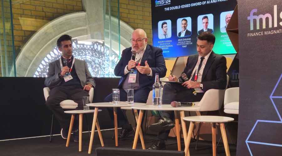 纳斯达克指数再创佳绩,成功突破18600.00的心理关口,目前报18600.07,日内上涨1.72%